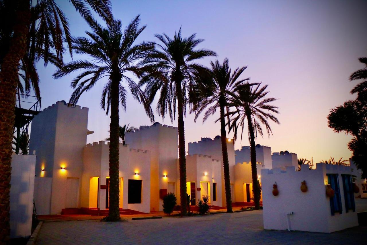 Coastline Resort Al-Musannah Extérieur photo