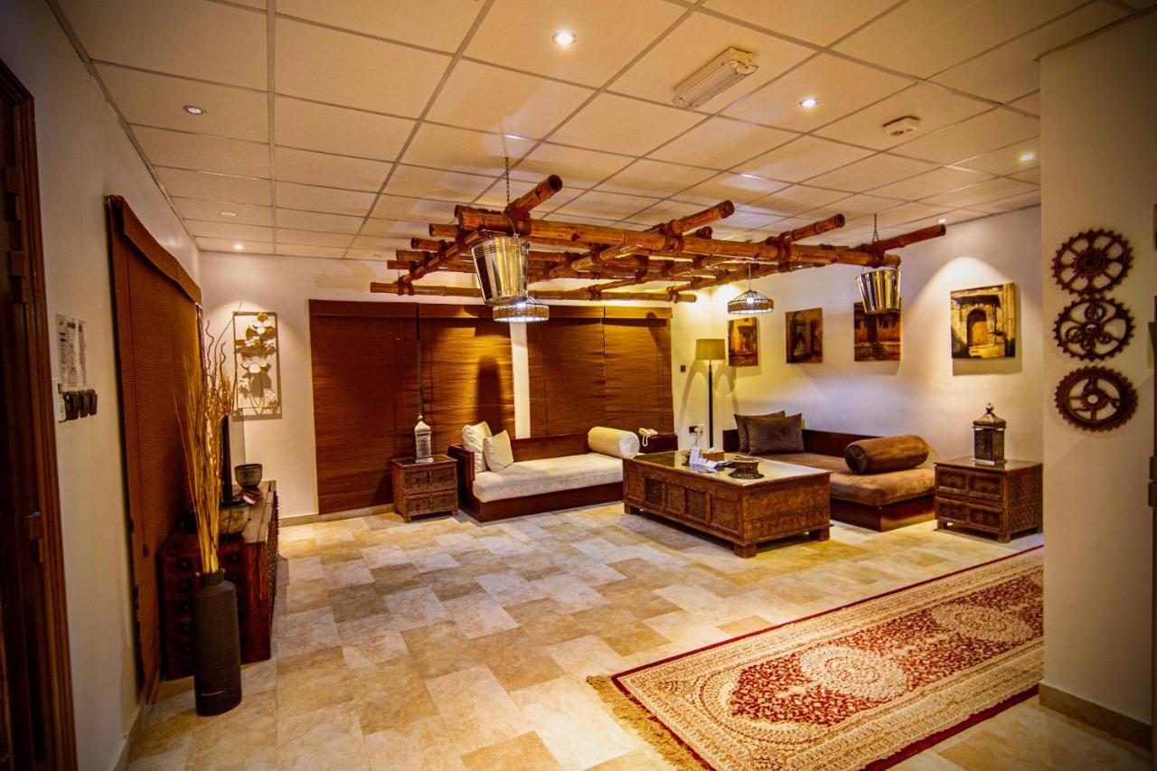 Coastline Resort Al-Musannah Extérieur photo